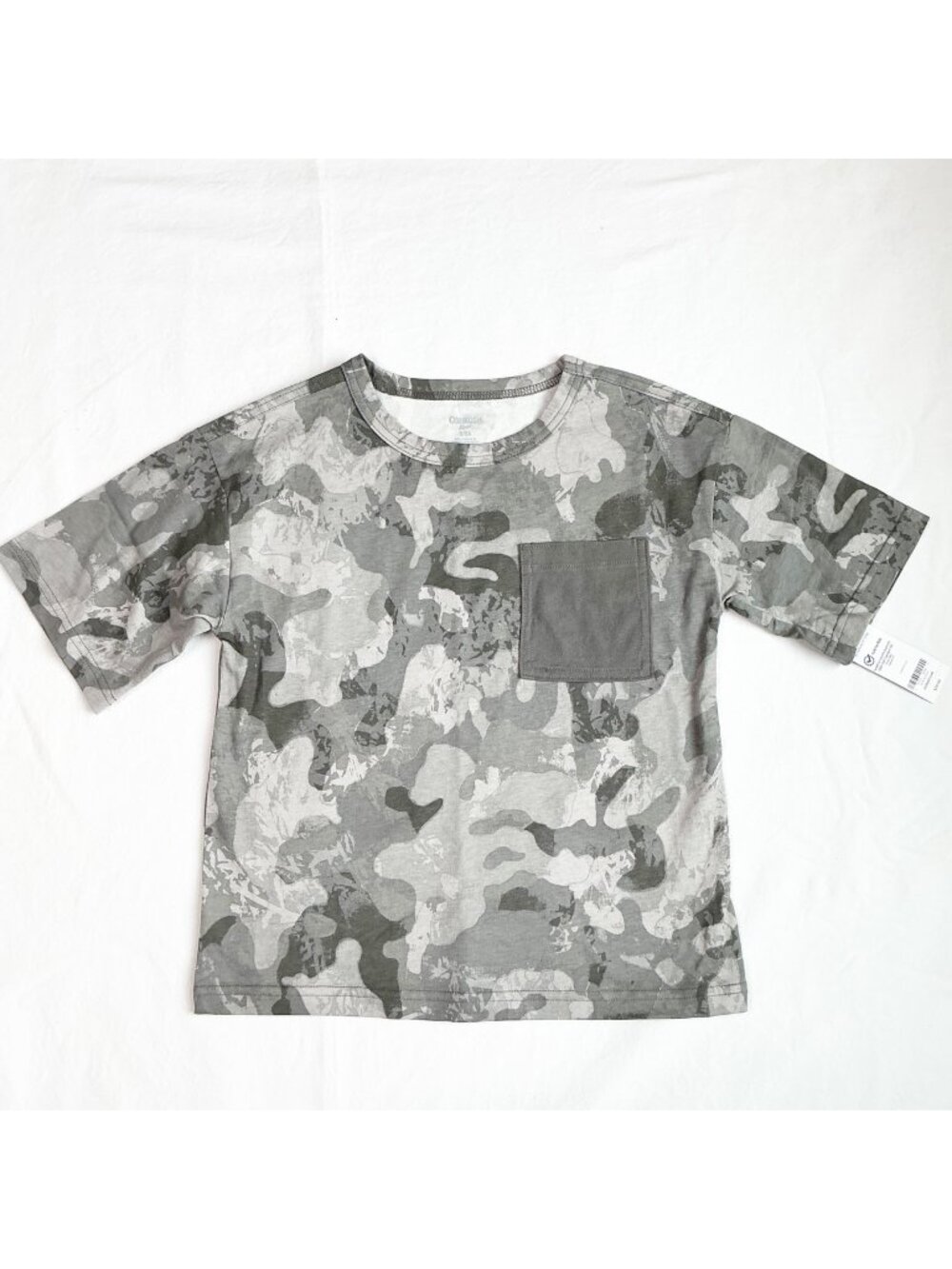 NWT OshKosh Boys Gray Camo Short Sleeve T-Shirt Chest Pocket Size 8 100% Cotton